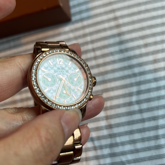 Rose Gold Coach Watch - Picture 5 of 9